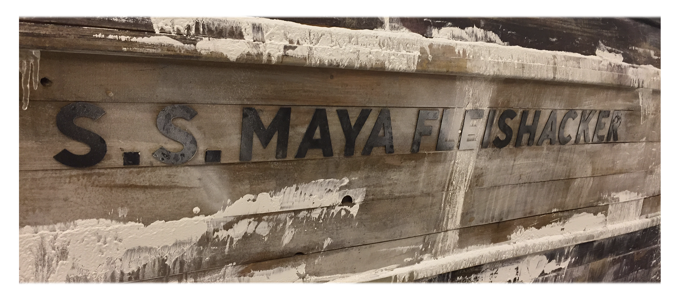 DIMENSIONAL LETTERING