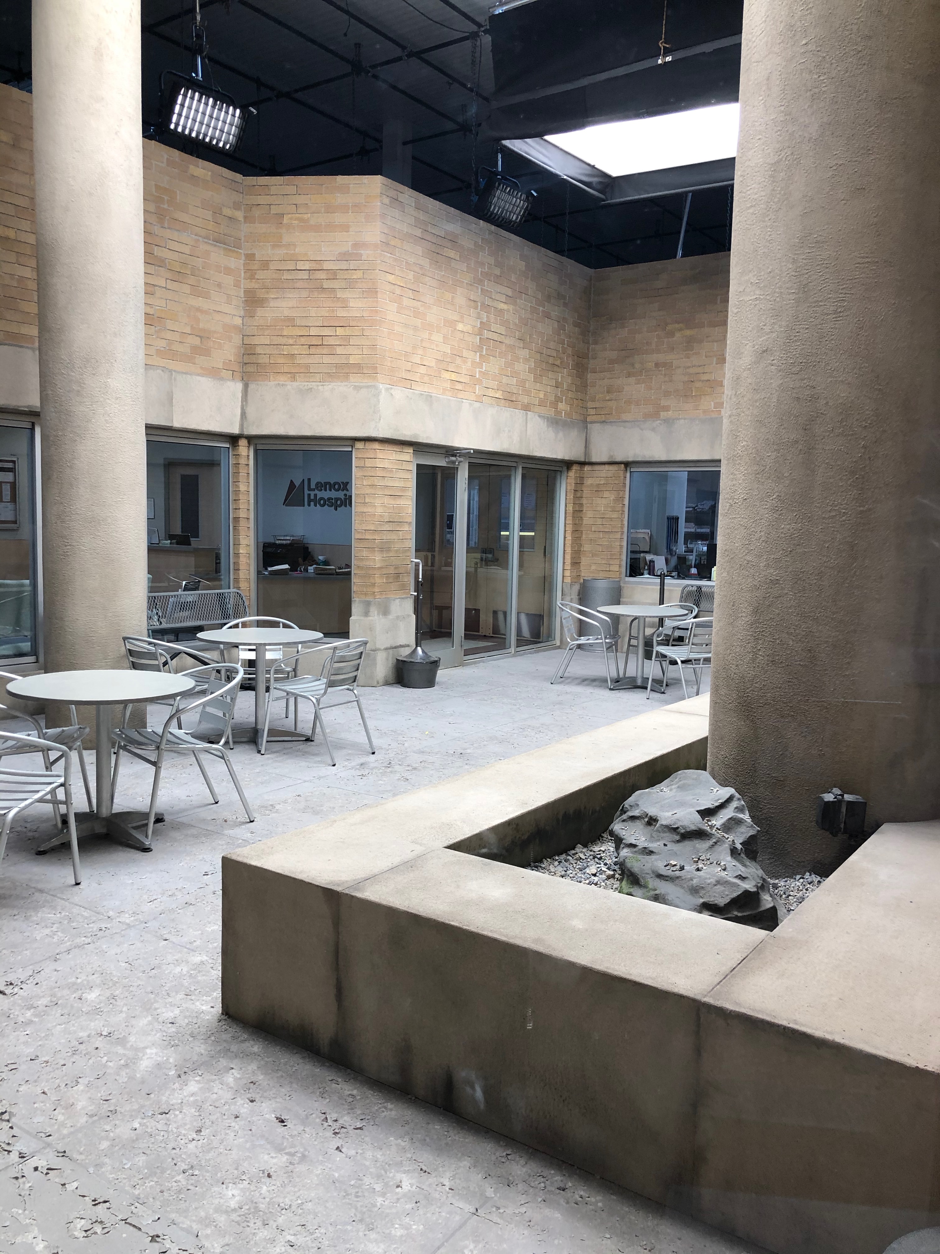 Hospital_Russian Doll Olivie Ponce 1