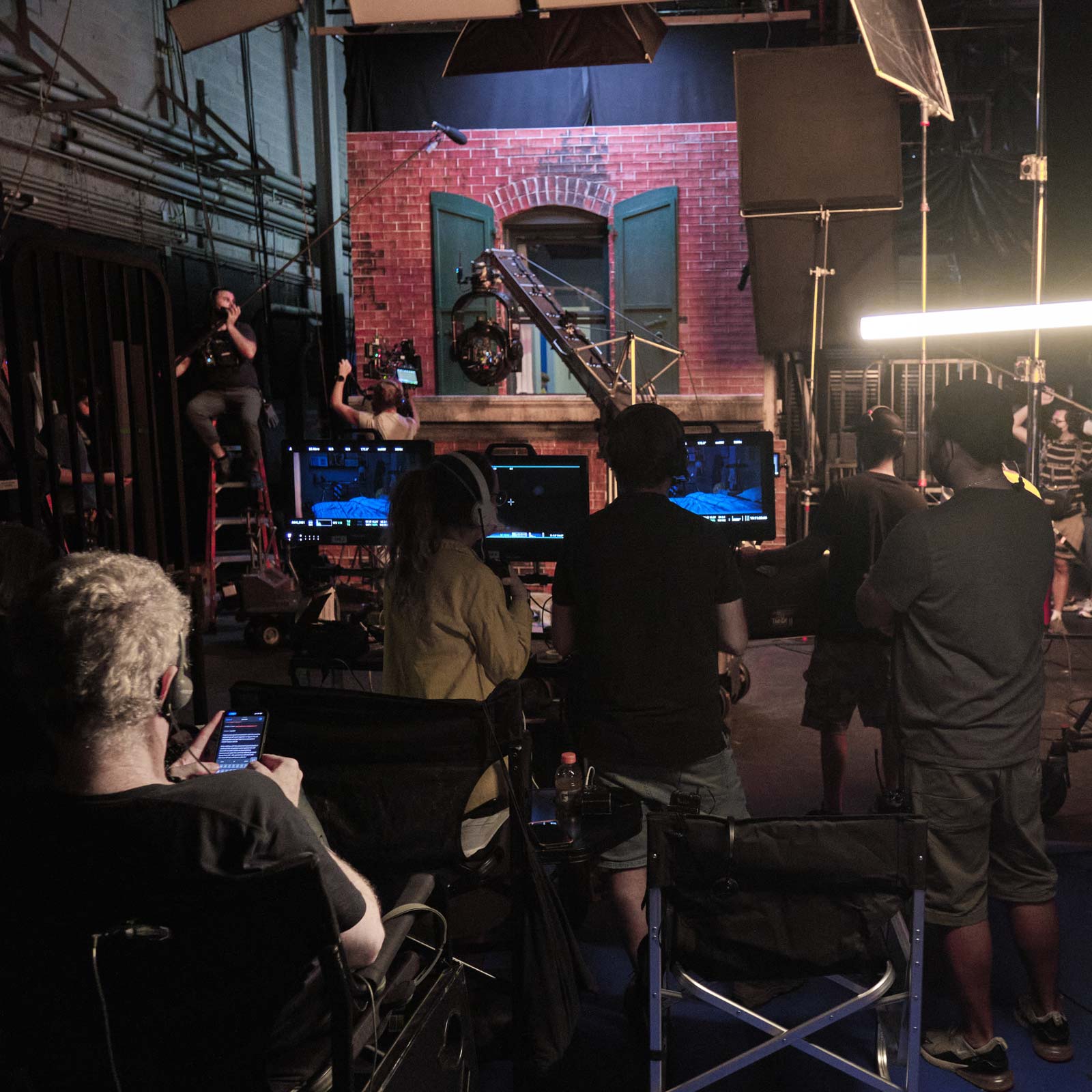 ART DIRECTION AND SET DESIGN - CLOE SKODNEK