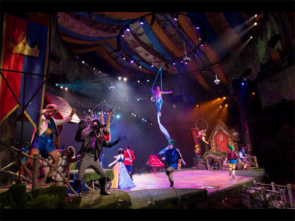 Entwined : Tales of Good and Grimm