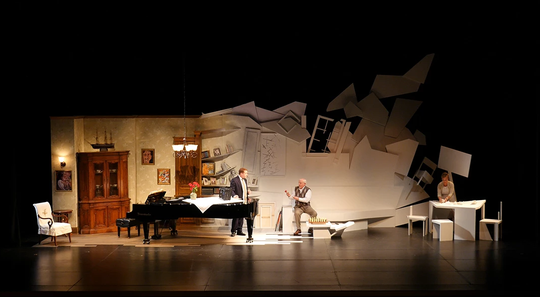 The Man Who Mistook His Wife For a Hat