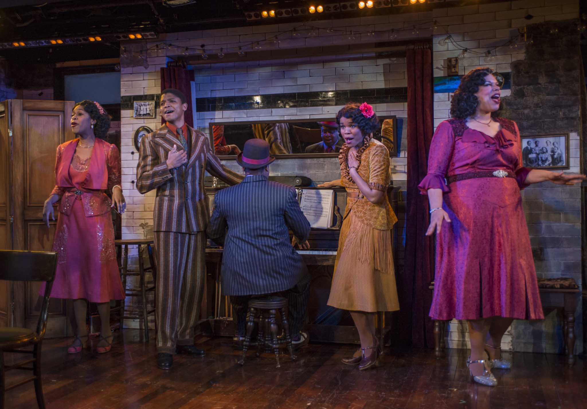 Ain't Misbehavin